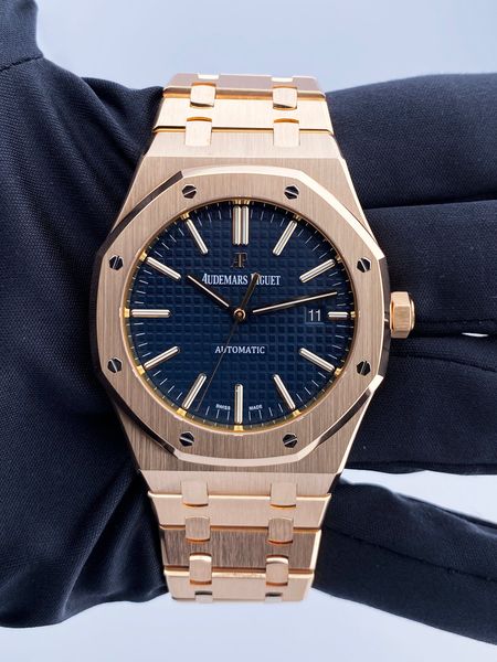 Audemars Piguet Royal Oak 15400OR.OO.1220OR.03